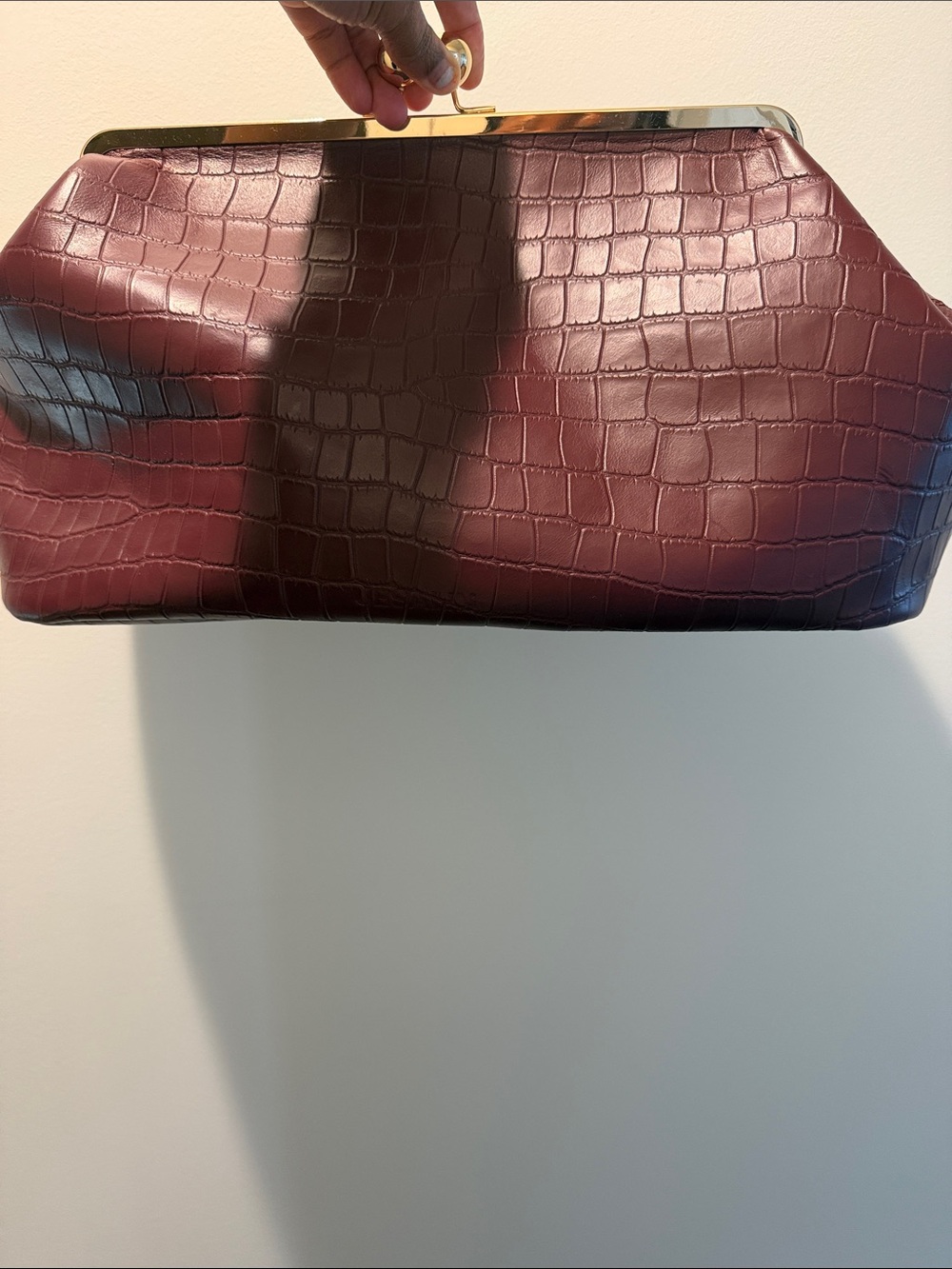 Leather Croc-Embossed Kisslock